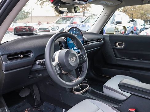 Used 2025 MINI Cooper S image 16