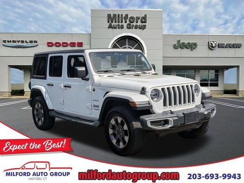 Used 2018 Jeep Wrangler Unlimited Sahara w/ Dual Top Group AWD/4WD image 1