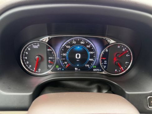 Used 2017 GMC Acadia Denali w/ Technology Package AWD/4WD image 26