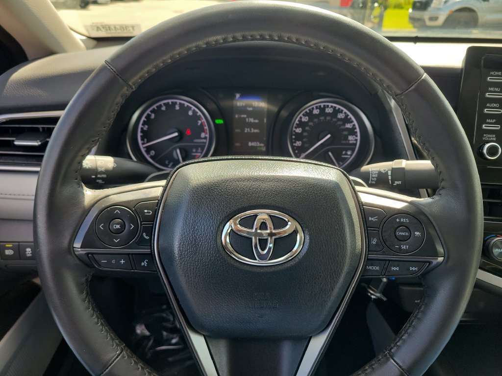 Used 2024 Toyota Camry SE FWD image 8