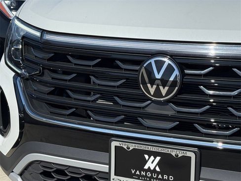 New 2026 Volkswagen Atlas Cross Sport SE image 6