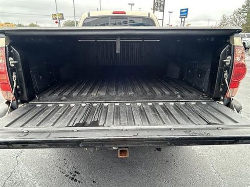 Used 2008 Toyota Tacoma PreRunner image 11