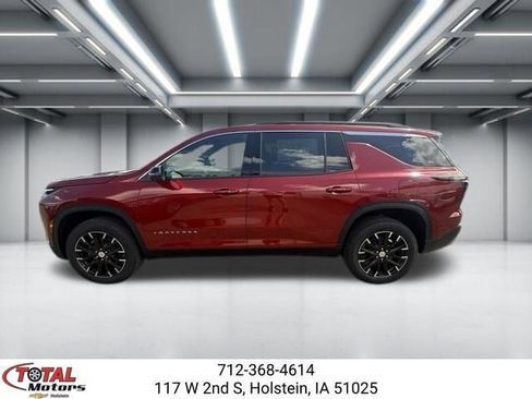New 2026 Chevrolet Traverse LT w/ Sun and Wheel Package AWD/4WD image 5