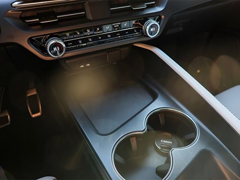 Used 2024 Acura ZDX Type S image 15