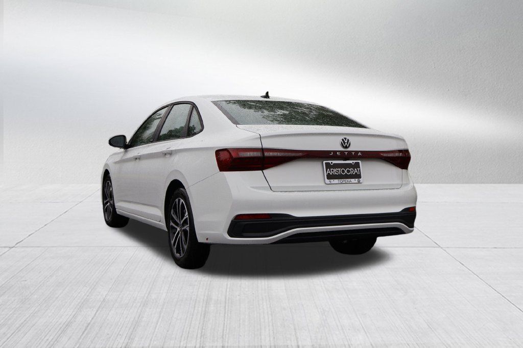 Used 2026 Volkswagen Jetta Sport FWD image 21