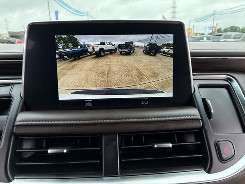 Used 2022 Chevrolet Tahoe LT AWD/4WD image 22