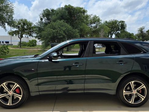 Used 2017 Jaguar F-PACE S AWD/4WD image 10
