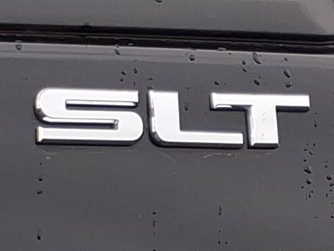 Used 2019 GMC Terrain SLT w/ Preferred Package AWD/4WD image 9