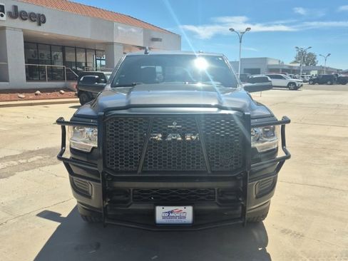 Certified 2022 RAM 3500 Tradesman AWD/4WD image 2