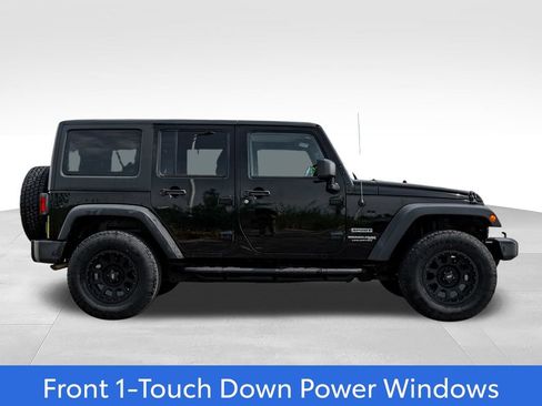 Used 2018 Jeep Wrangler Unlimited Sport S AWD/4WD image 8