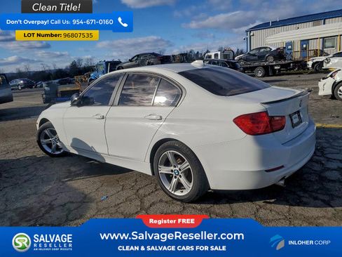 Used 2015 BMW 320i Sedan image 3