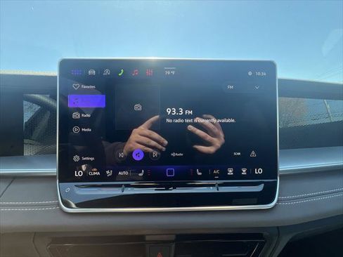 New 2026 Volkswagen Tiguan SE R-Line AWD/4WD image 16