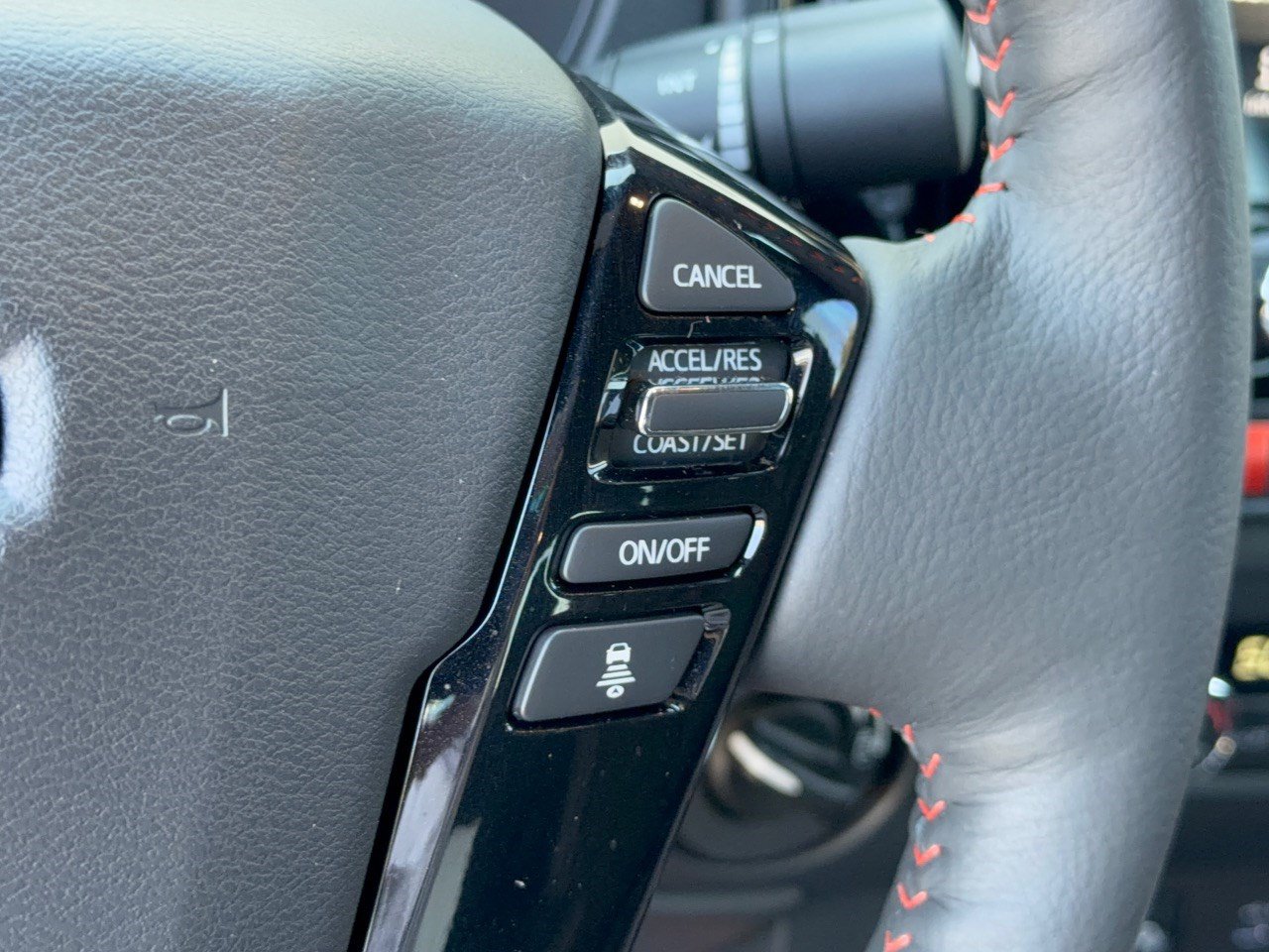 Used 2026 Nissan Frontier PRO-4X w/ Pro Premium Package AWD/4WD image 19