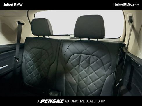 Used 2026 BMW X7 xDrive40i w/ Premium Package AWD/4WD image 14