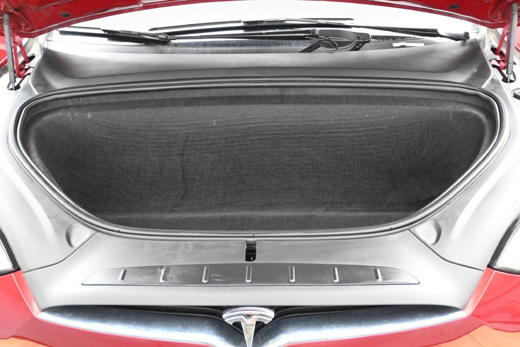 Used 2020 Tesla Model X Performance AWD/4WD image 34