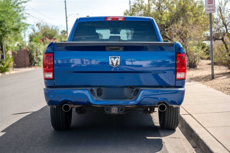 Used 2017 RAM 1500 Express w/ Express Value Package RWD image 4