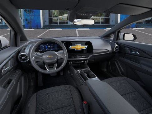 New 2026 Chevrolet Equinox EV LT w/ Comfort Package FWD image 15