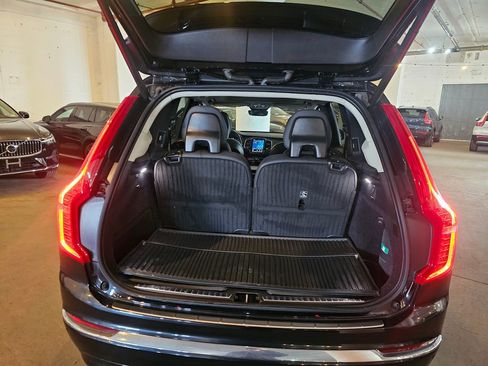 Certified 2023 Volvo XC90 B6 Plus w/ Protection Package Premier AWD/4WD image 7