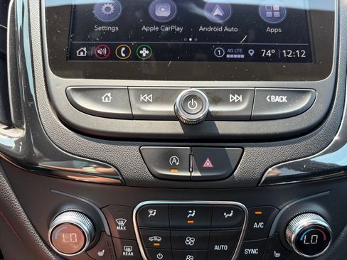 Used 2023 Chevrolet Equinox RS w/ RS Leather Package FWD image 22
