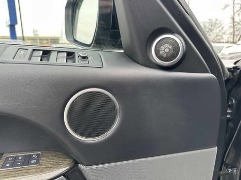 Used 2016 Land Rover Range Rover Sport HSE image 13