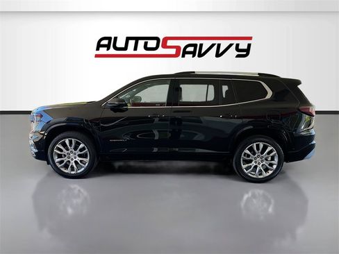 Used 2024 GMC Acadia Denali w/ Super Cruise Package image 4