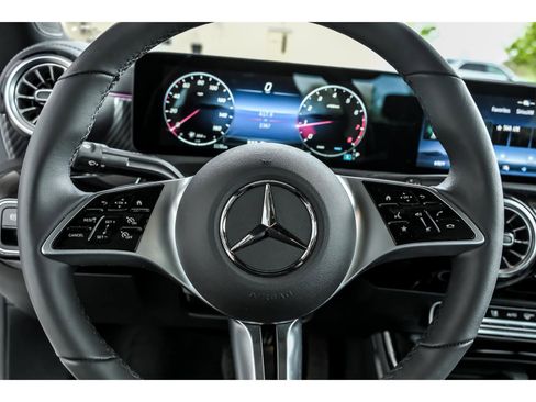 Certified 2026 Mercedes-Benz CLA 250 4MATIC image 17
