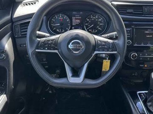 Used 2019 Nissan Rogue Sport S w/ Appearance Package image 14