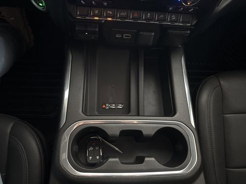 Used 2023 Chevrolet Silverado 2500 LTZ w/ LTZ Plus Package image 23