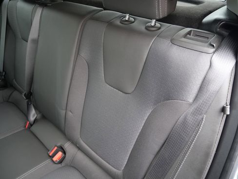 Used 2024 Buick Encore GX Preferred FWD image 25