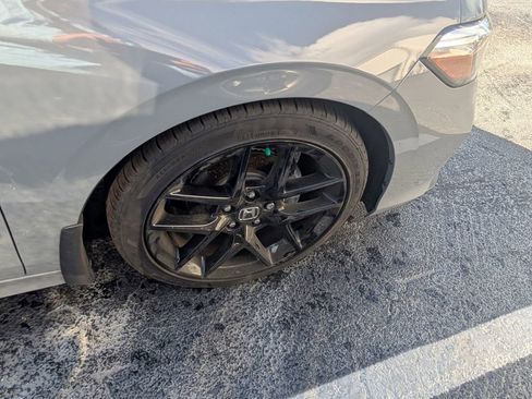 Used 2025 Honda Civic Sport image 17