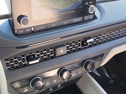 Used 2023 Honda Accord EX image 22