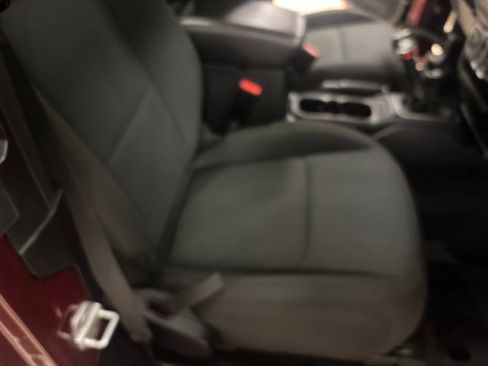 Used 2021 Jeep Wrangler Sport AWD/4WD image 36