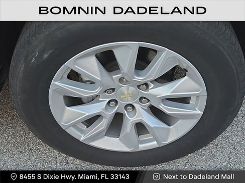 Used 2020 Chevrolet Silverado 1500 Custom w/ Custom Value Package image 7