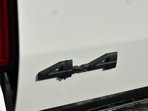 New 2025 Toyota Tacoma SR5 image 7