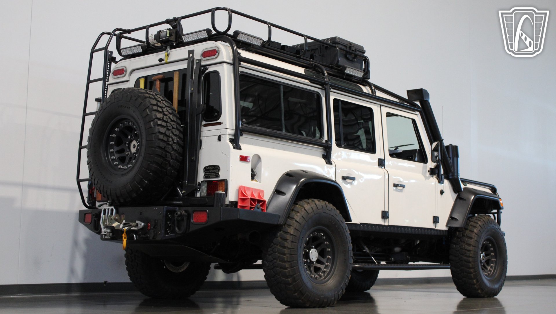 Used 1993 Land Rover Defender 110 AWD/4WD image 36