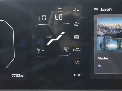 Used 2025 Kia K4 EX FWD image 24