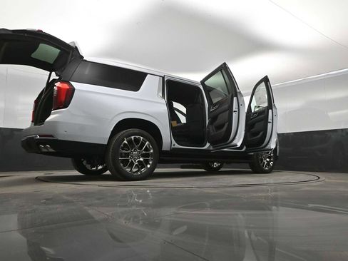 New 2026 GMC Yukon XL Denali w/ Denali Reserve Package AWD/4WD image 51