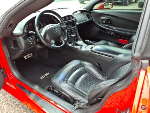 Used 2003 Chevrolet Corvette Convertible w/ Preferred Equipment Group1 RWD image 10
