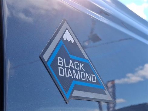 Certified 2023 Ford Bronco Black Diamond image 33