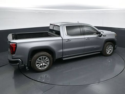 Used 2024 GMC Sierra 1500 Denali w/ Technology Package AWD/4WD image 38