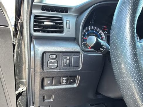 Used 2017 Toyota 4Runner TRD Off-Road AWD/4WD image 21