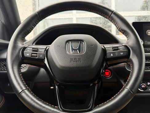 Certified 2025 Honda HR-V Sport image 25