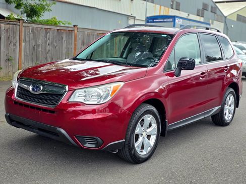 Used 2015 Subaru Forester 2.5i Premium w/ Popular Package #2 AWD/4WD image 3