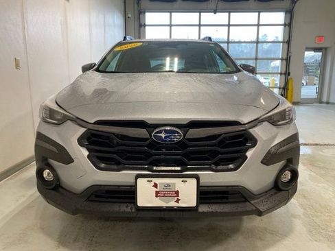 Certified 2025 Subaru Crosstrek 2.5i Limited AWD/4WD image 4