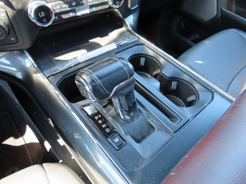 Used 2021 Ford F150 Lariat w/ Equipment Group 502A High image 30