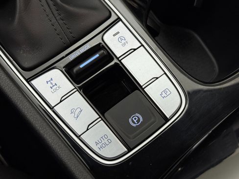 Used 2023 Hyundai Tucson SE image 27