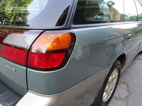 Used 2003 Subaru Outback H6 L.L. Bean Edition AWD/4WD image 18