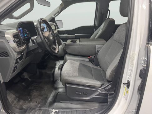 Used 2022 Ford F150 XLT w/ Equipment Group 301A Mid image 11