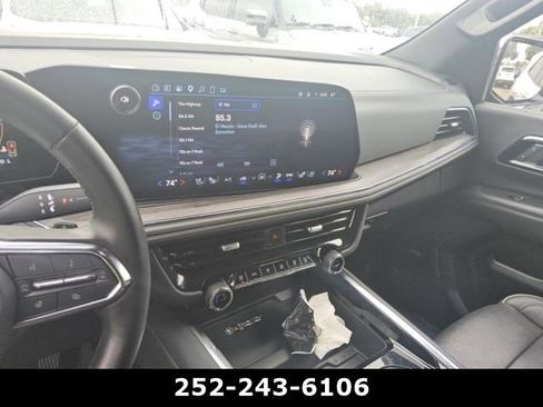 Used 2025 Chevrolet Tahoe Premier image 8