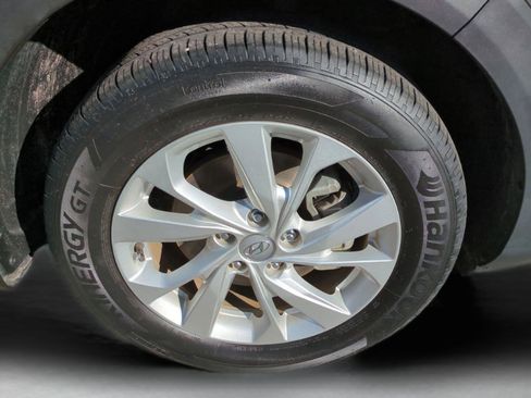 Used 2019 Hyundai Tucson Value image 10